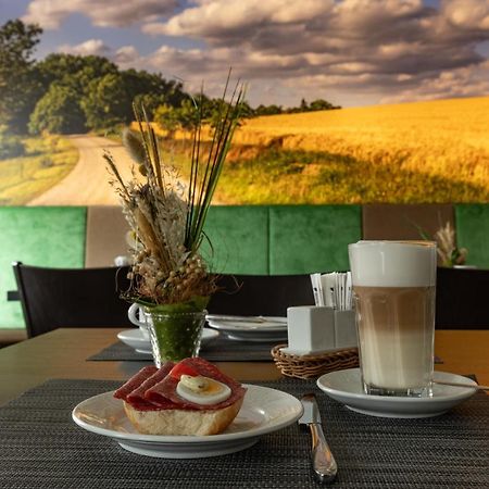 Pension Schwalbennest Bosleben-Wullersleben Esterno foto